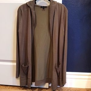 Olive Pull Over
